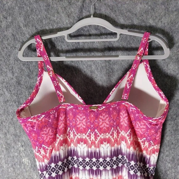 Lands End Swimsuit Women 14 Pink Purple Twist Front One Piece Built In Bra Lined - Picture 6 of 10